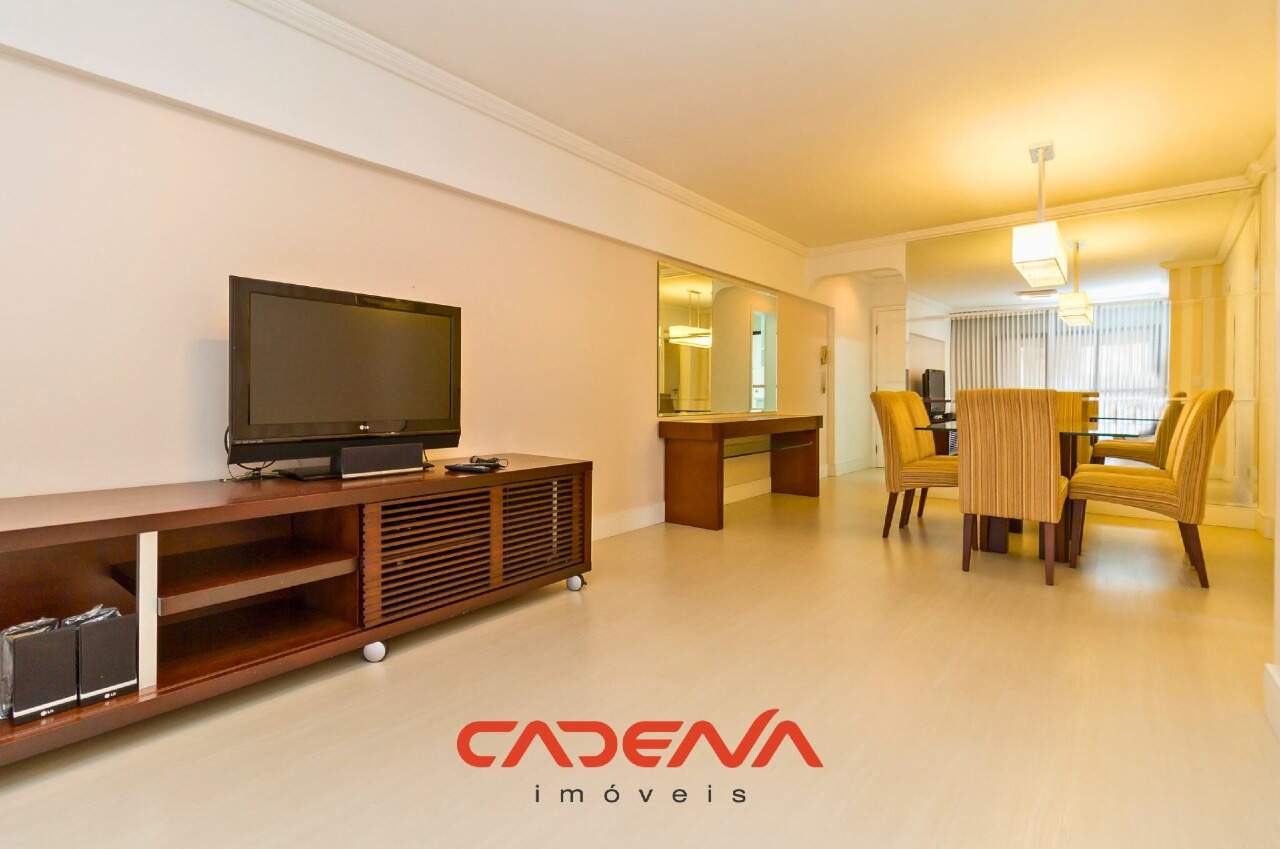 Apartamento para aluguel no Batel: 