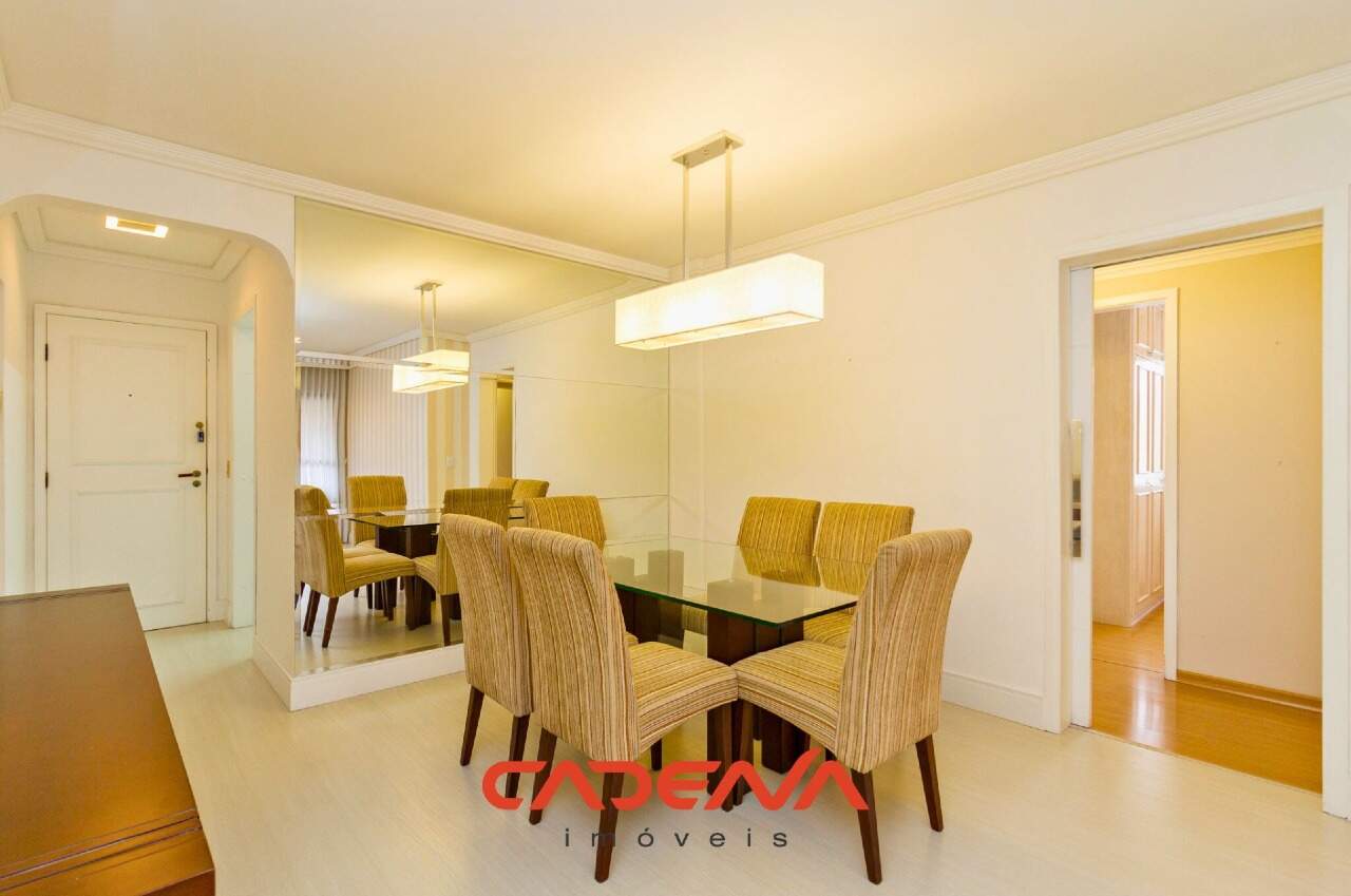 Apartamento para aluguel no Batel: 