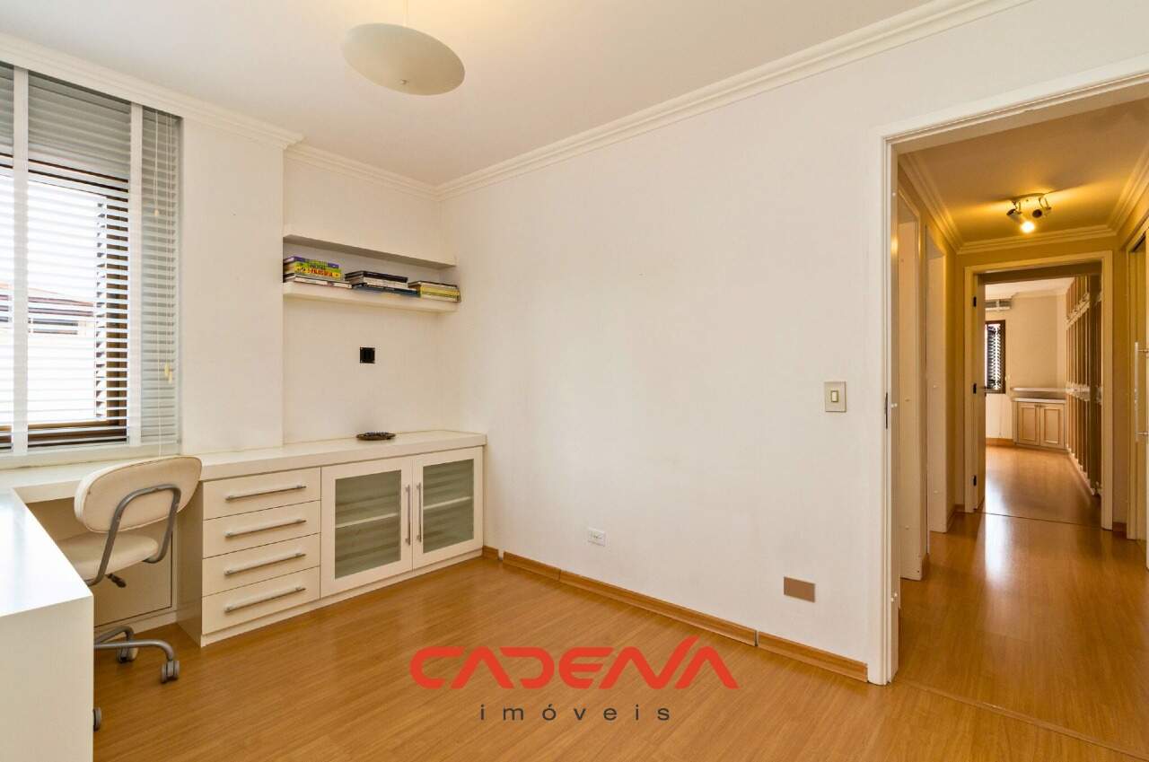 Apartamento para aluguel no Batel: 