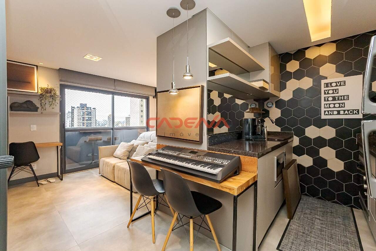 Studio à venda no Batel: 
