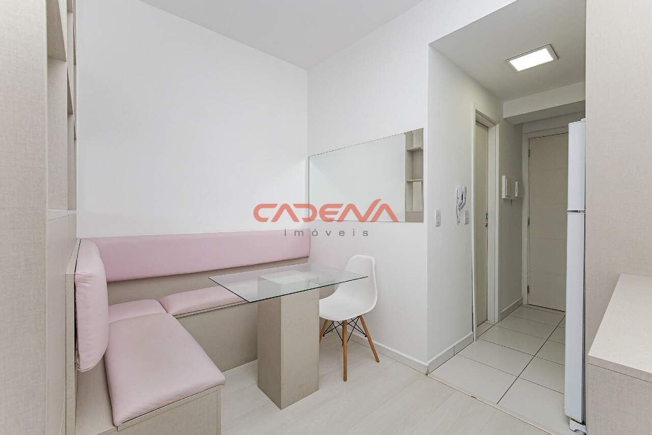 Studio para aluguel no Centro: 