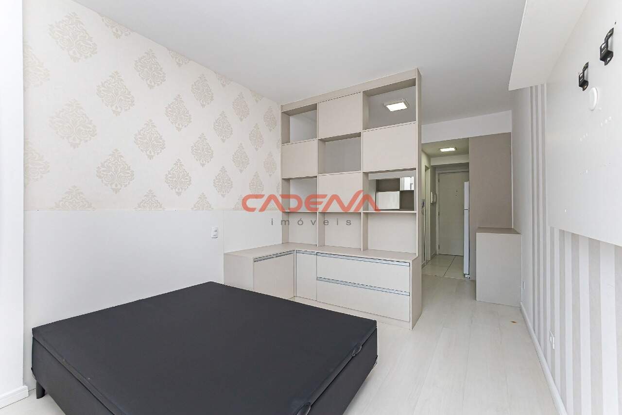 Studio para aluguel no Centro: 