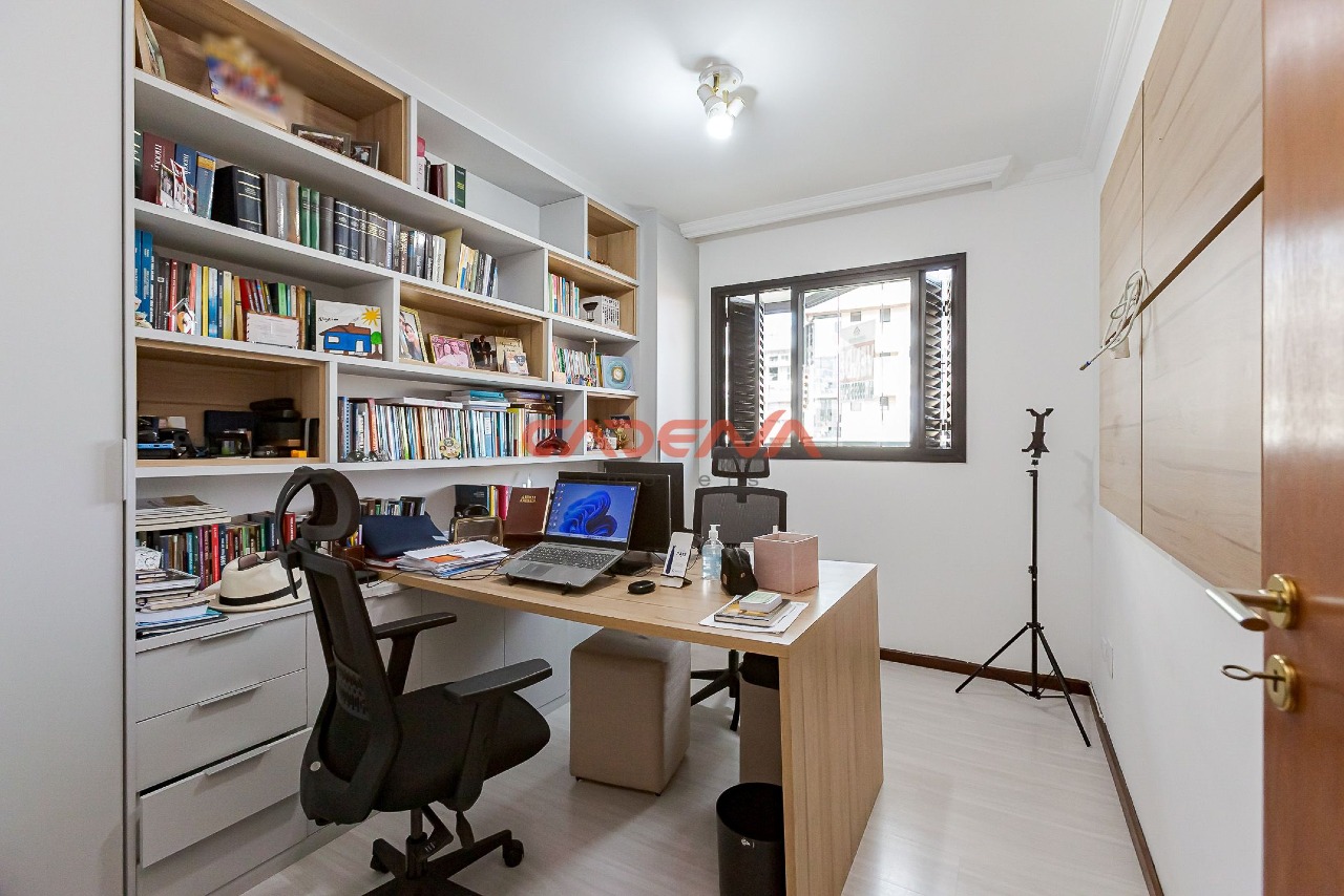 Apartamento à venda no Água Verde: 