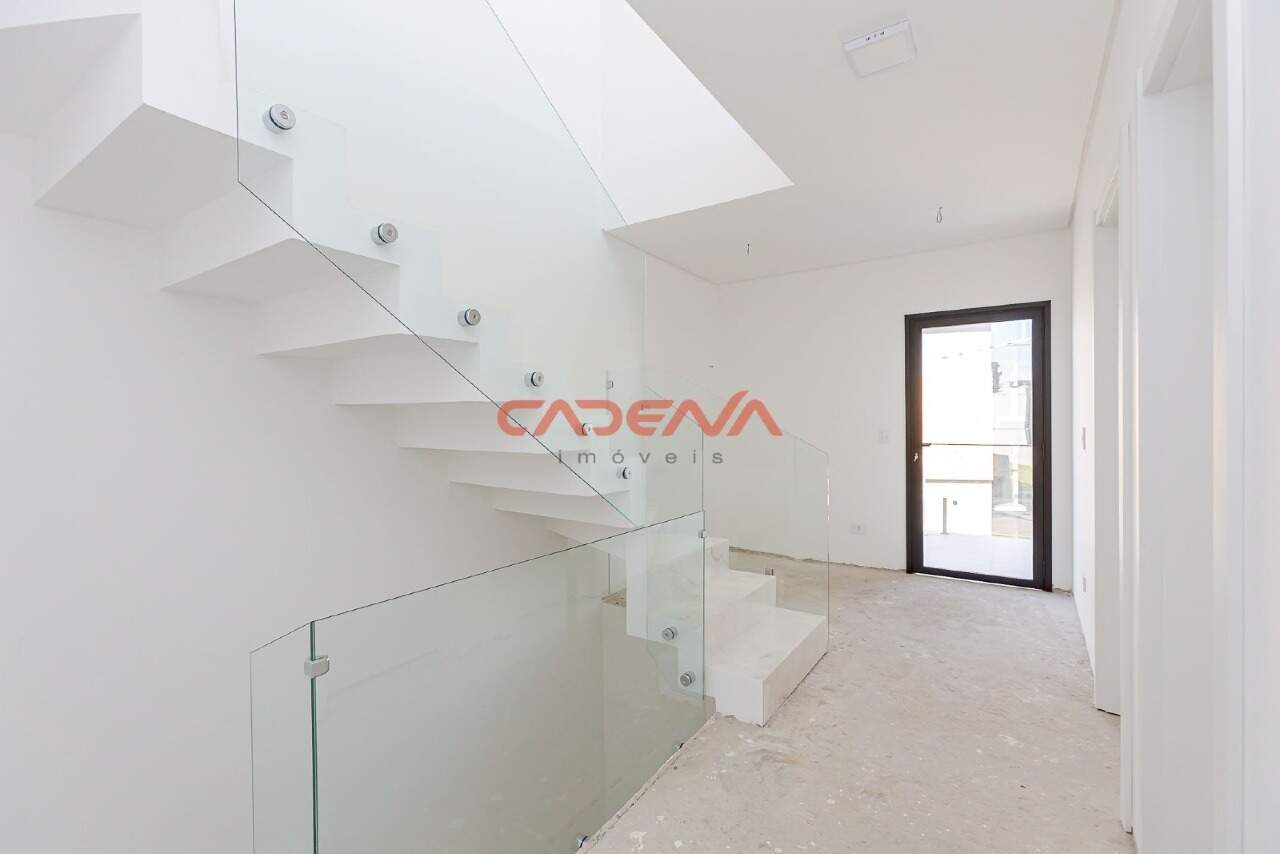 Casa em condomínio fechado para aluguel no Santa Cândida: