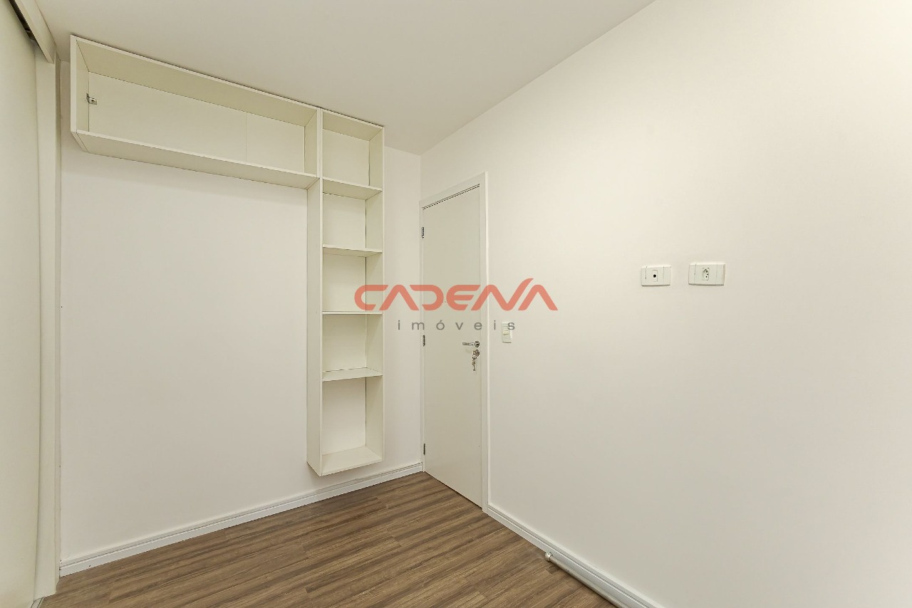 Apartamento à venda no Santa Cândida: 