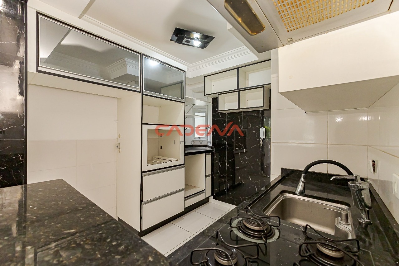 Apartamento à venda no Santa Cândida: 