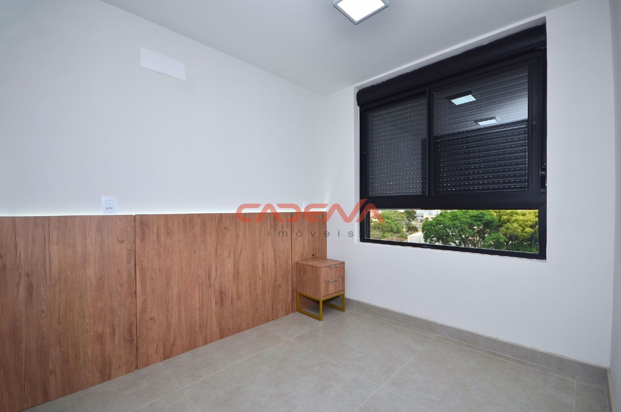 Apartamento para aluguel no Portão: 