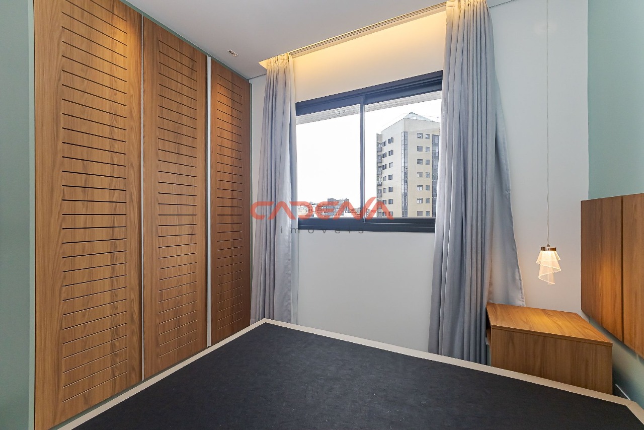 Apartamento para aluguel no Batel: 