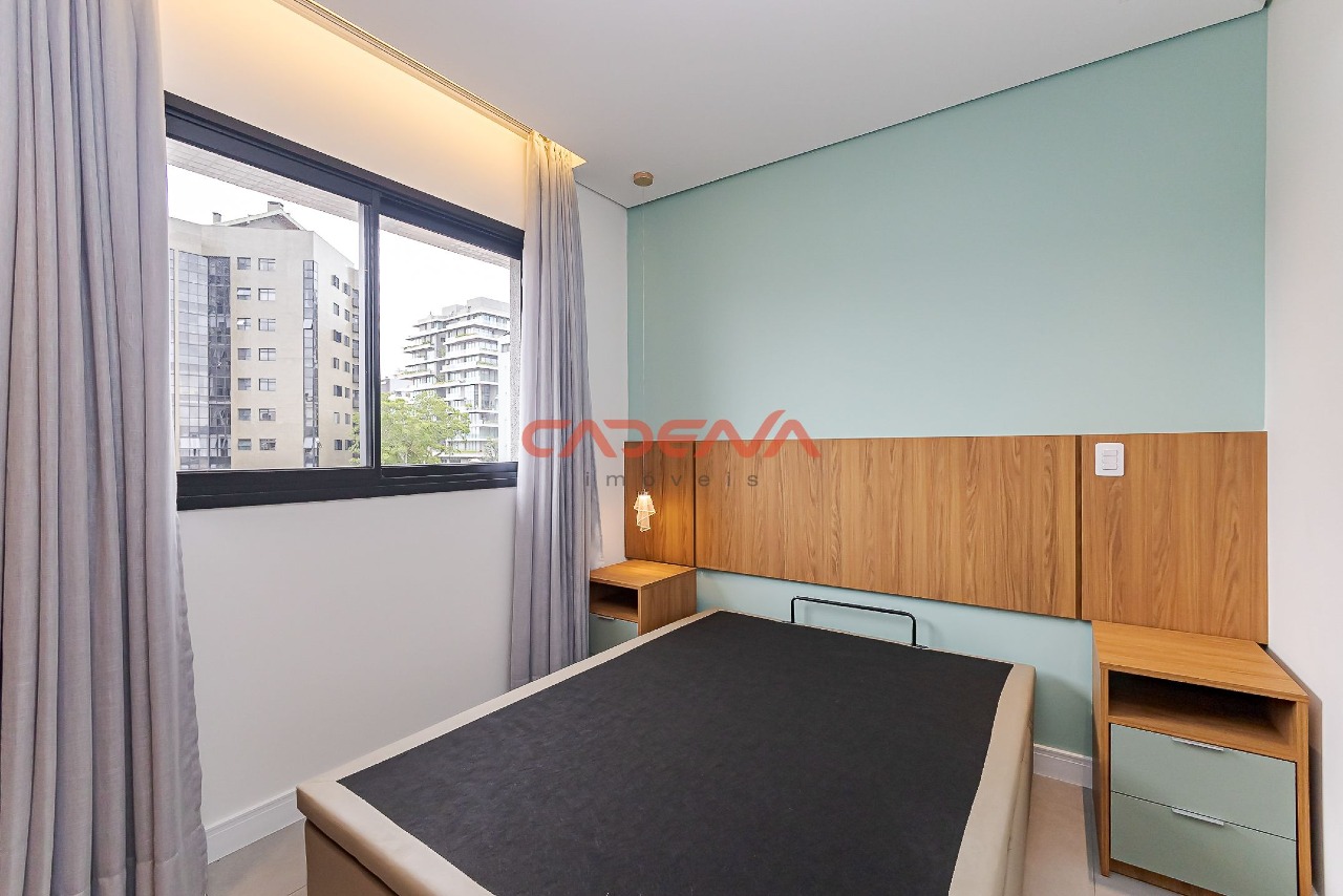 Apartamento para aluguel no Batel: 