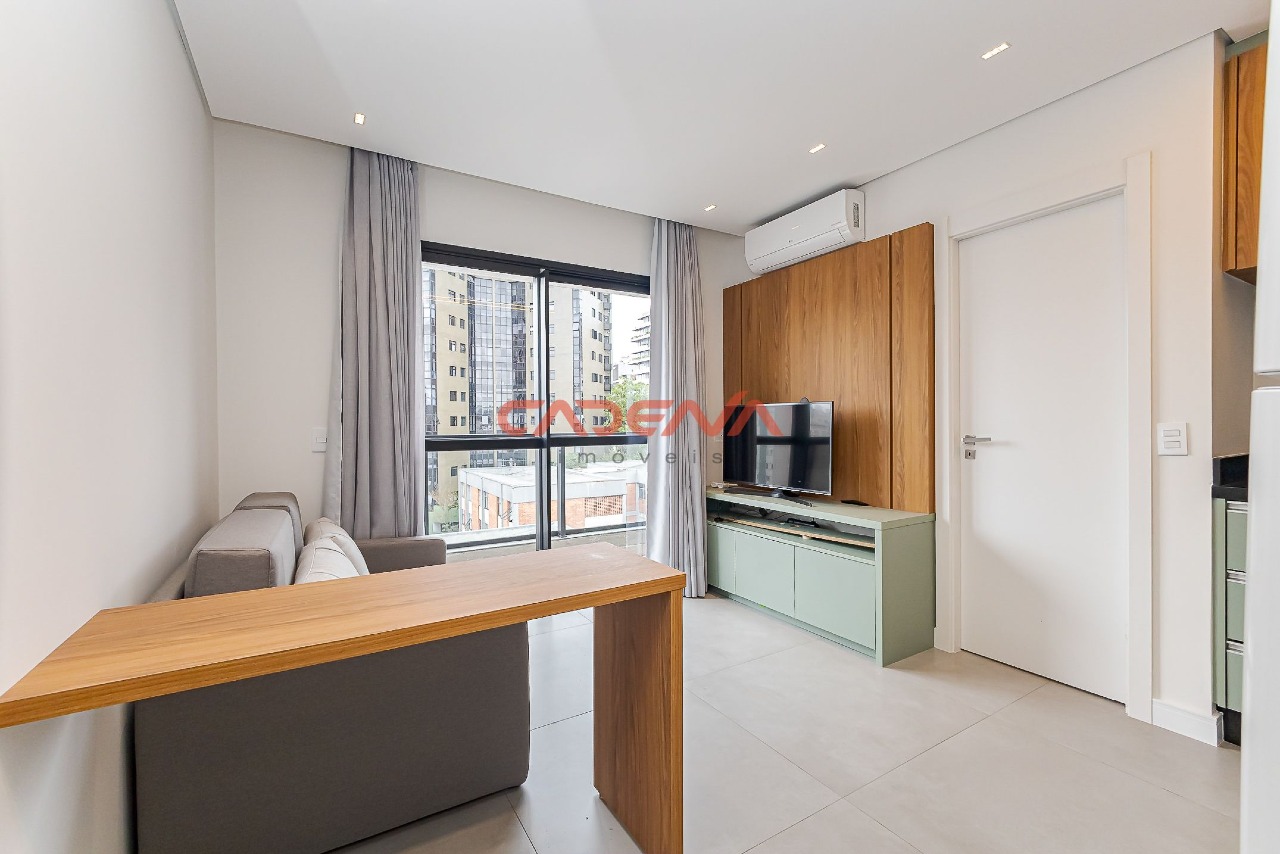 Apartamento para aluguel no Batel: 