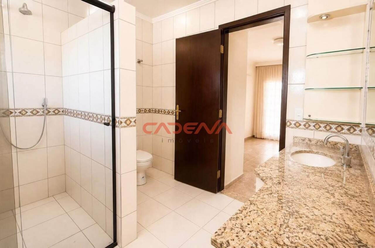 Casa à venda no Mossunguê: 