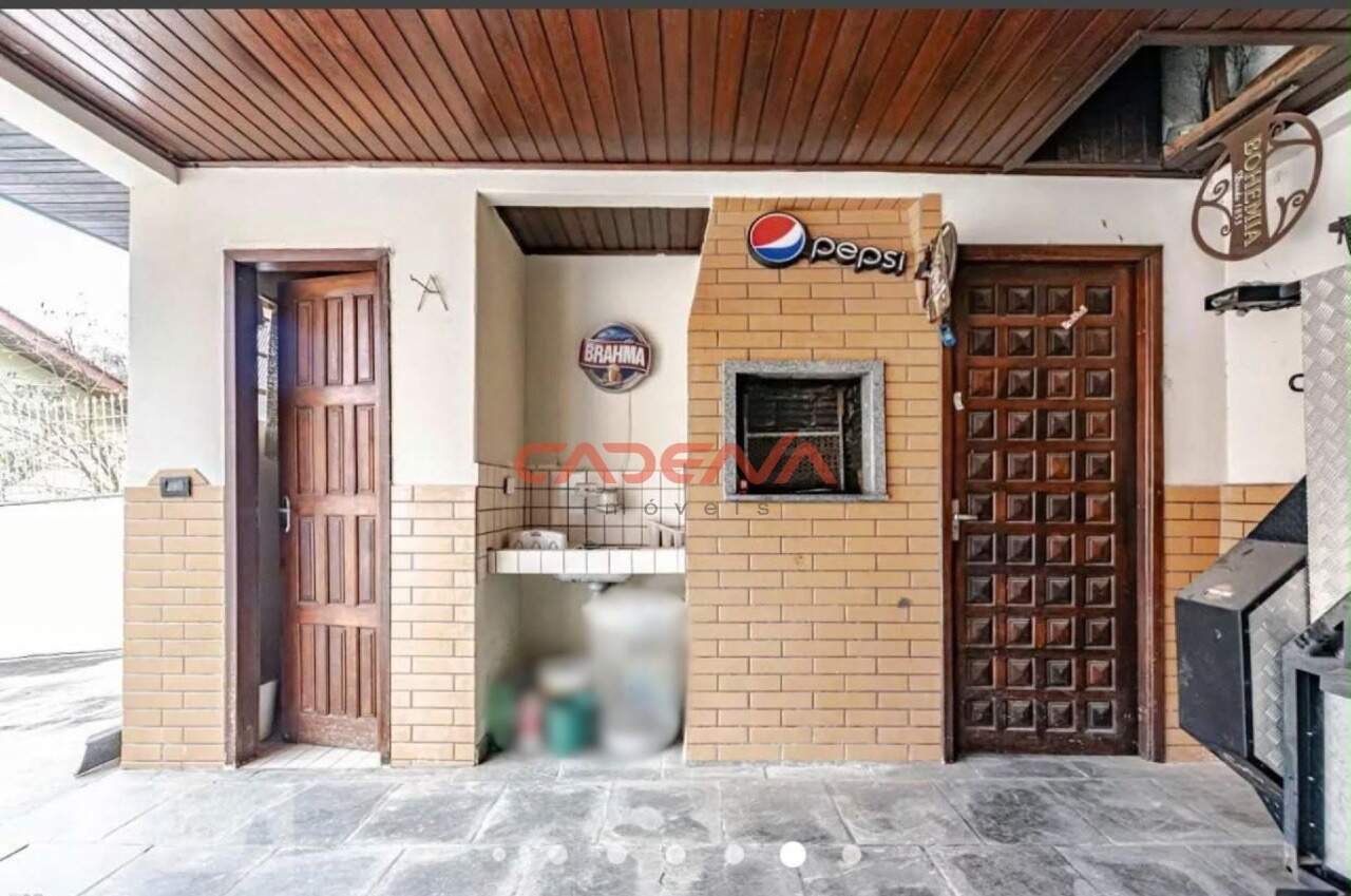 Casa à venda no Mossunguê: 