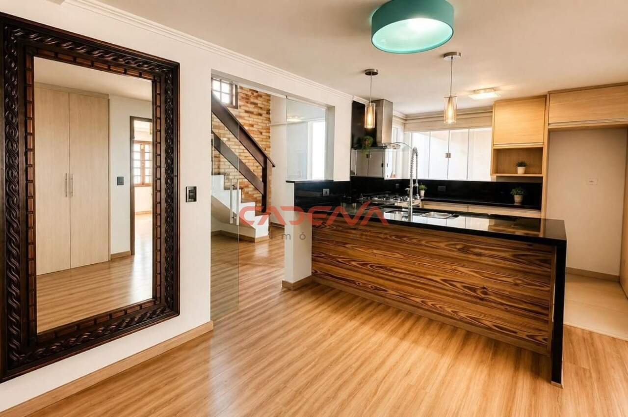 Casa à venda no Mossunguê: 