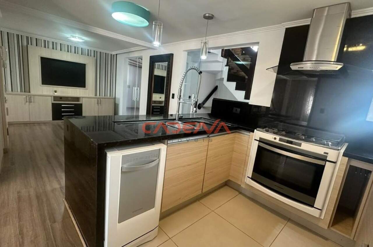 Casa à venda no Mossunguê: 