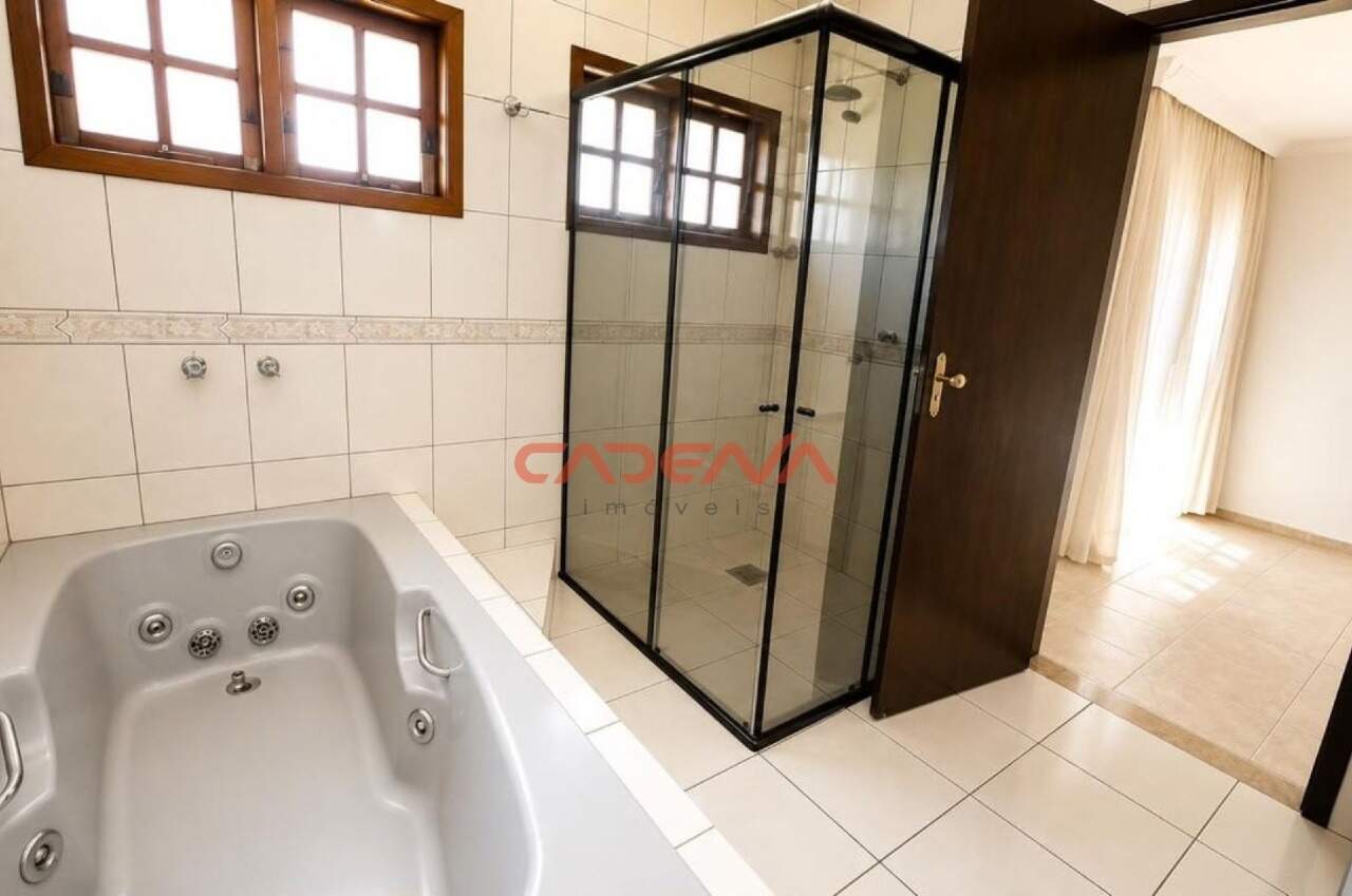 Casa à venda no Mossunguê: 