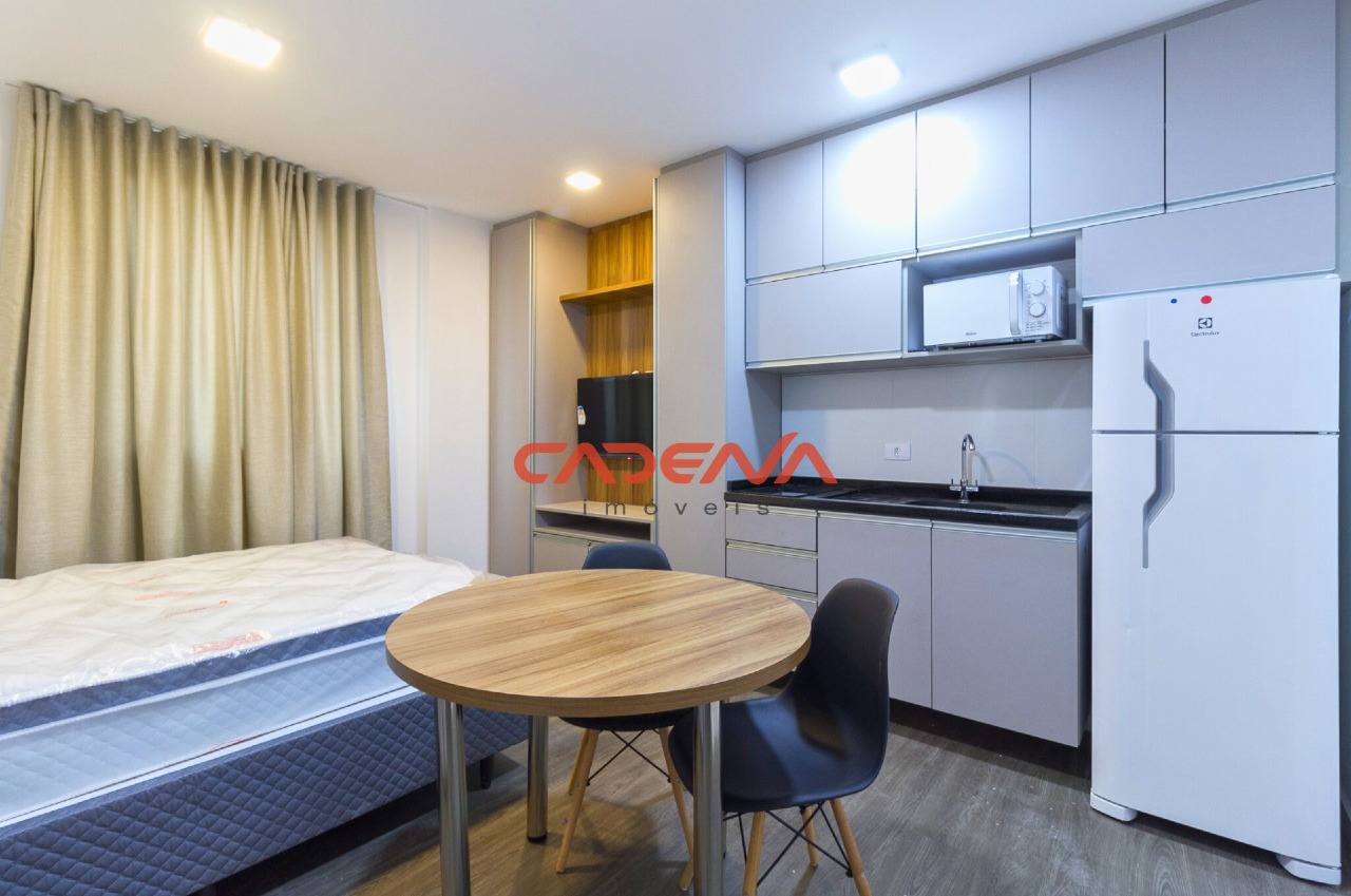 Studio para aluguel no Centro: 
