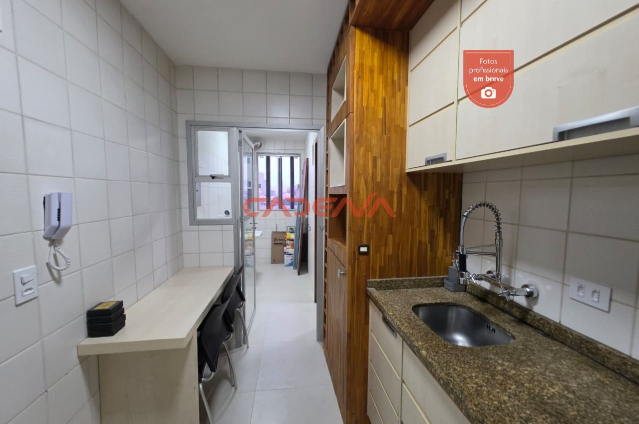 Apartamento para aluguel no Rebouças: 