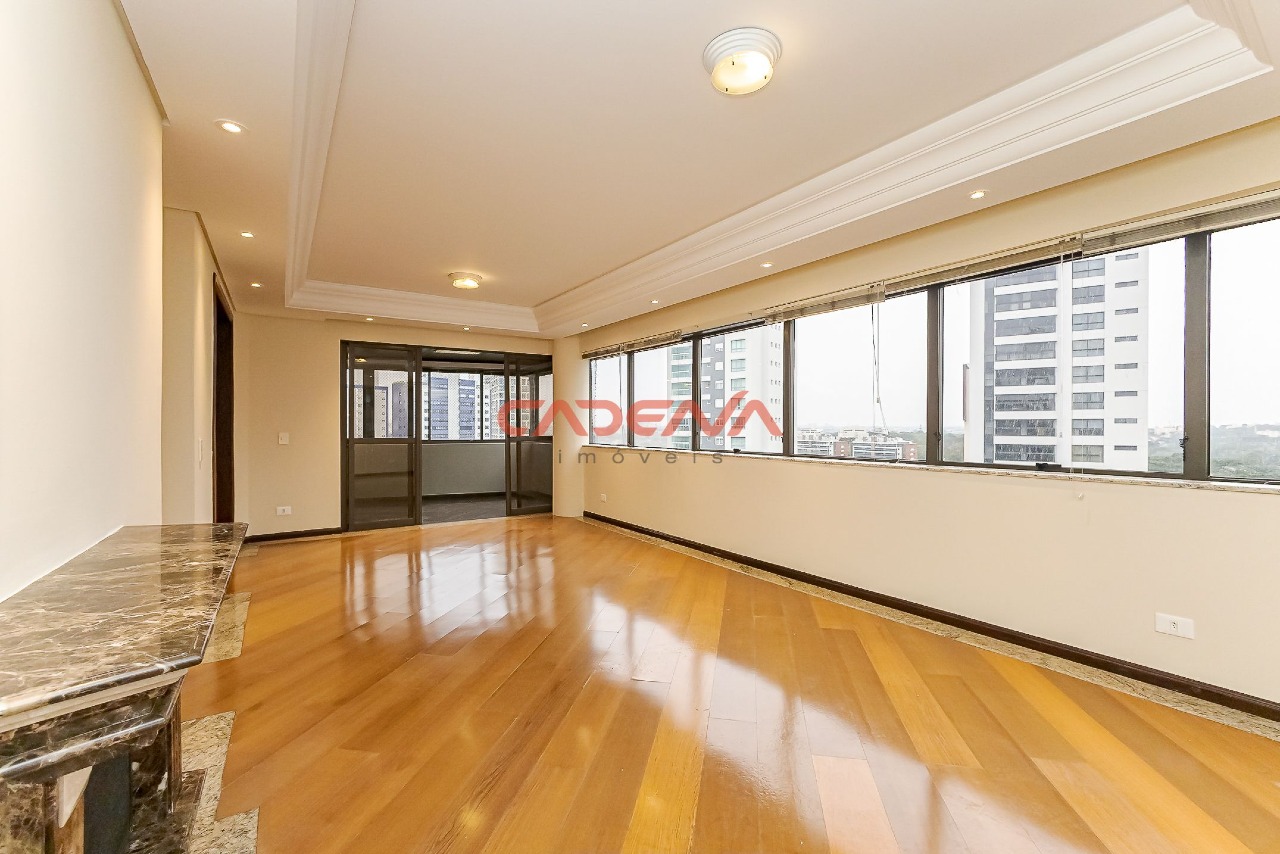 Apartamento à venda no Mossunguê:
