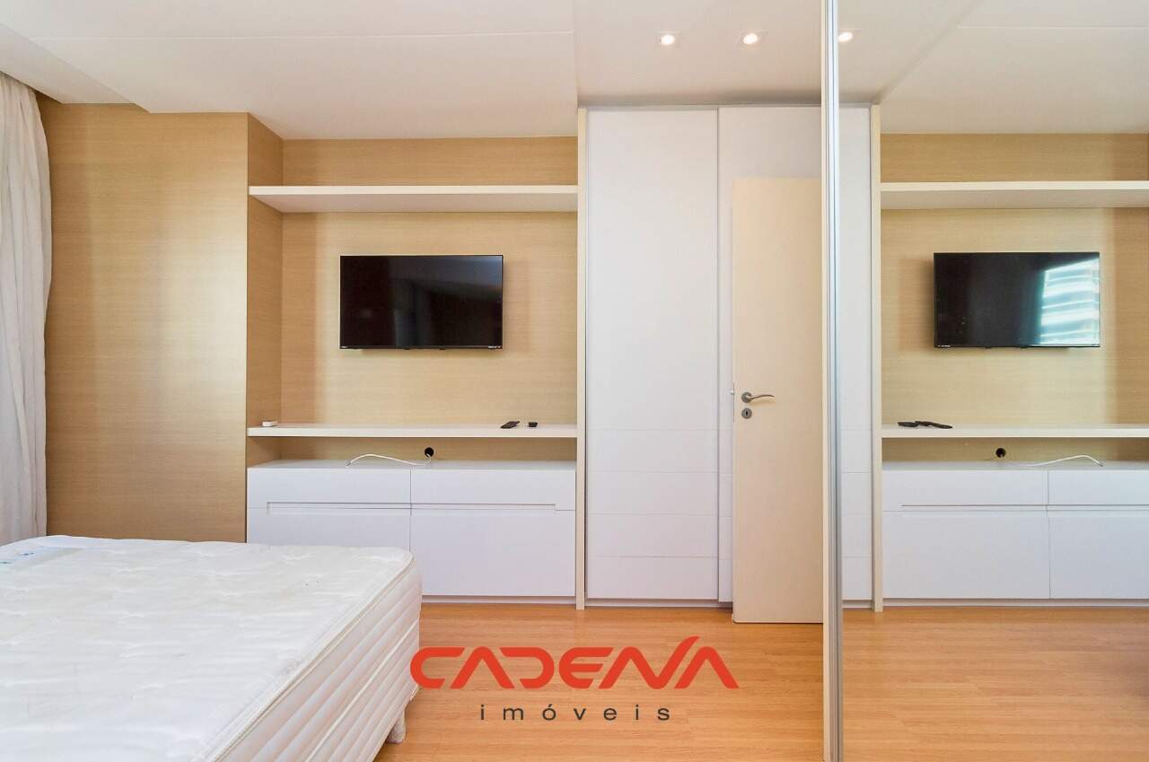 Apartamento para aluguel no Campo Comprido: 