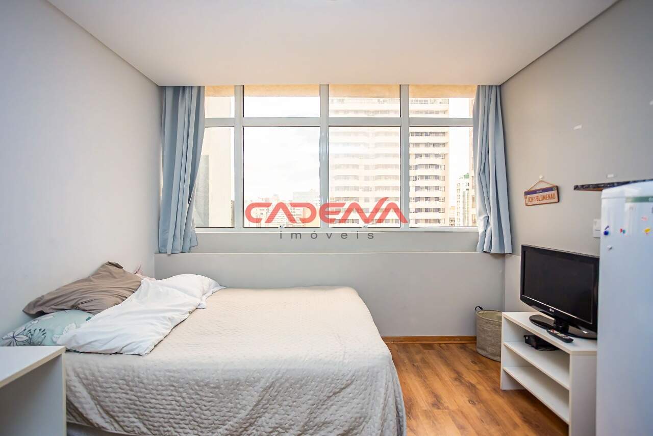 Studio para aluguel no Centro: 