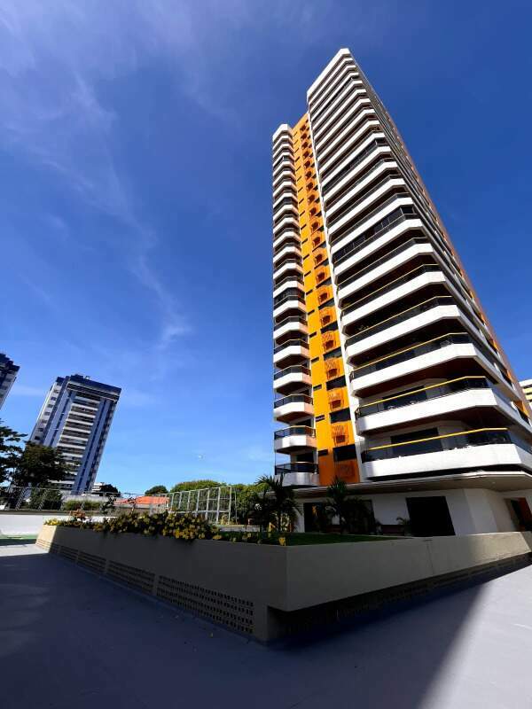 Apartamento à venda no Ilhotas: 