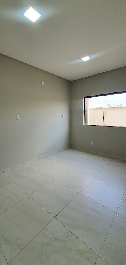 Casa em Condomínio à venda no Vale Quem Tem: 751594.jpg