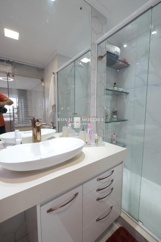 Apartamento à venda no Ilhotas: 