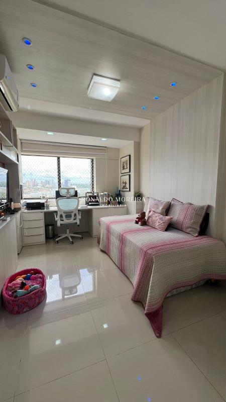 Apartamento à venda no Ilhotas: 