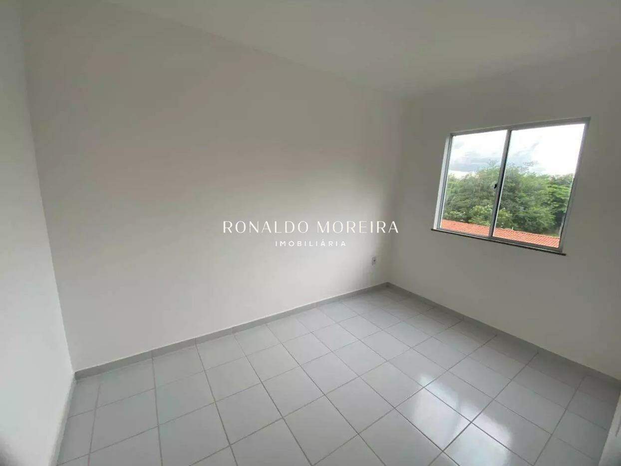 Apartamento à venda no SANTA MARIA: 
