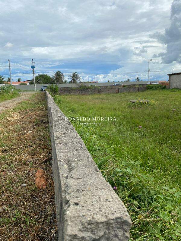 Lote à venda no Peito de Moça: 