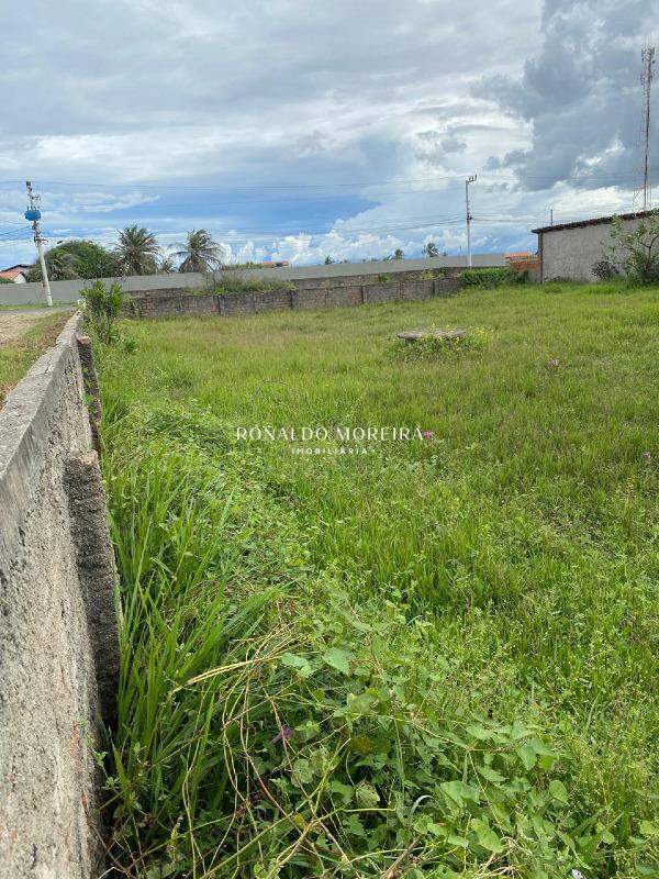Lote à venda no Peito de Moça: 
