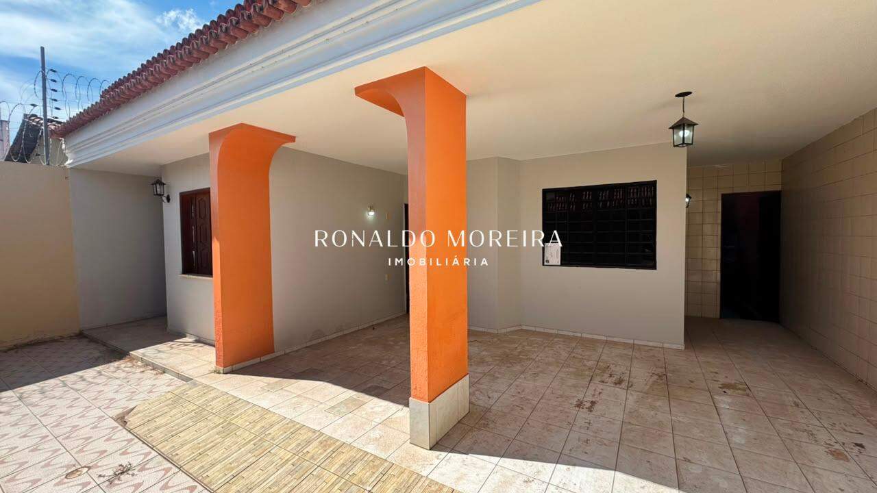 Casa à venda no Primavera: 