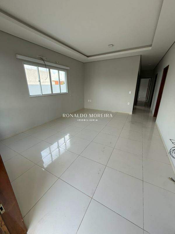 Casa em Condomínio à venda no Jóia: 