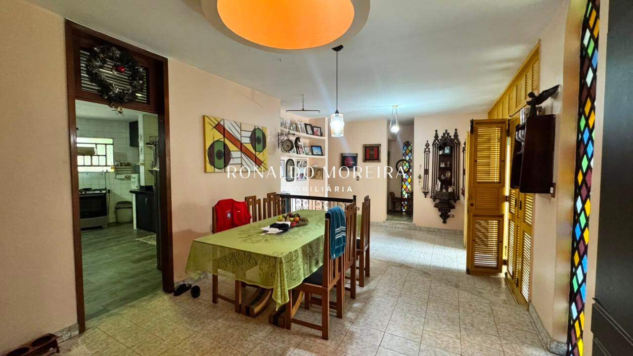 Casa à venda no Piçarreira: 