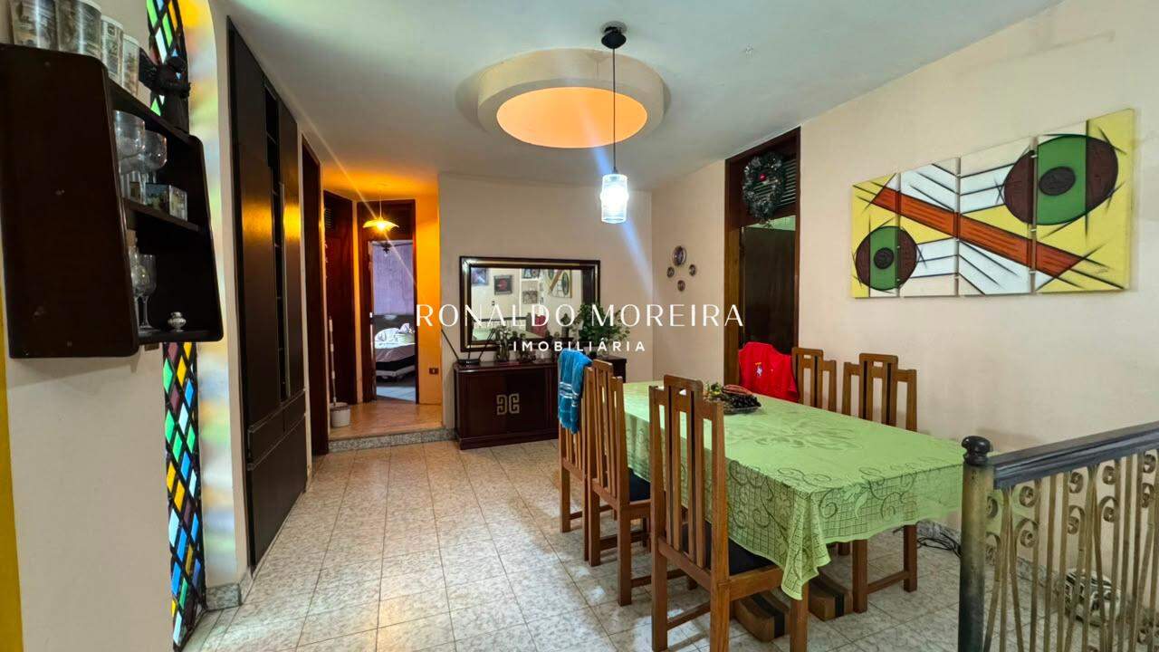 Casa à venda no Piçarreira: 