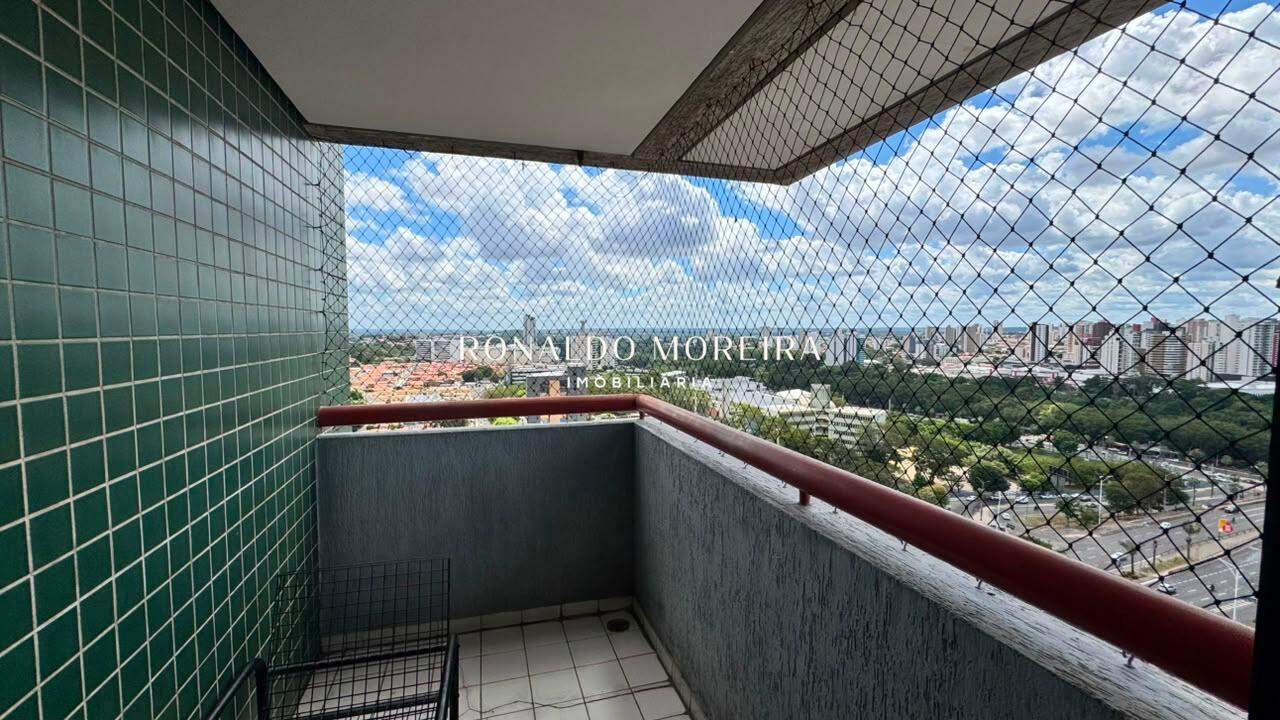 Apartamento à venda no Frei Serafim: 