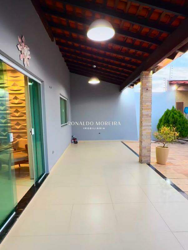 Casa Residencial à venda no Santa Isabel: 