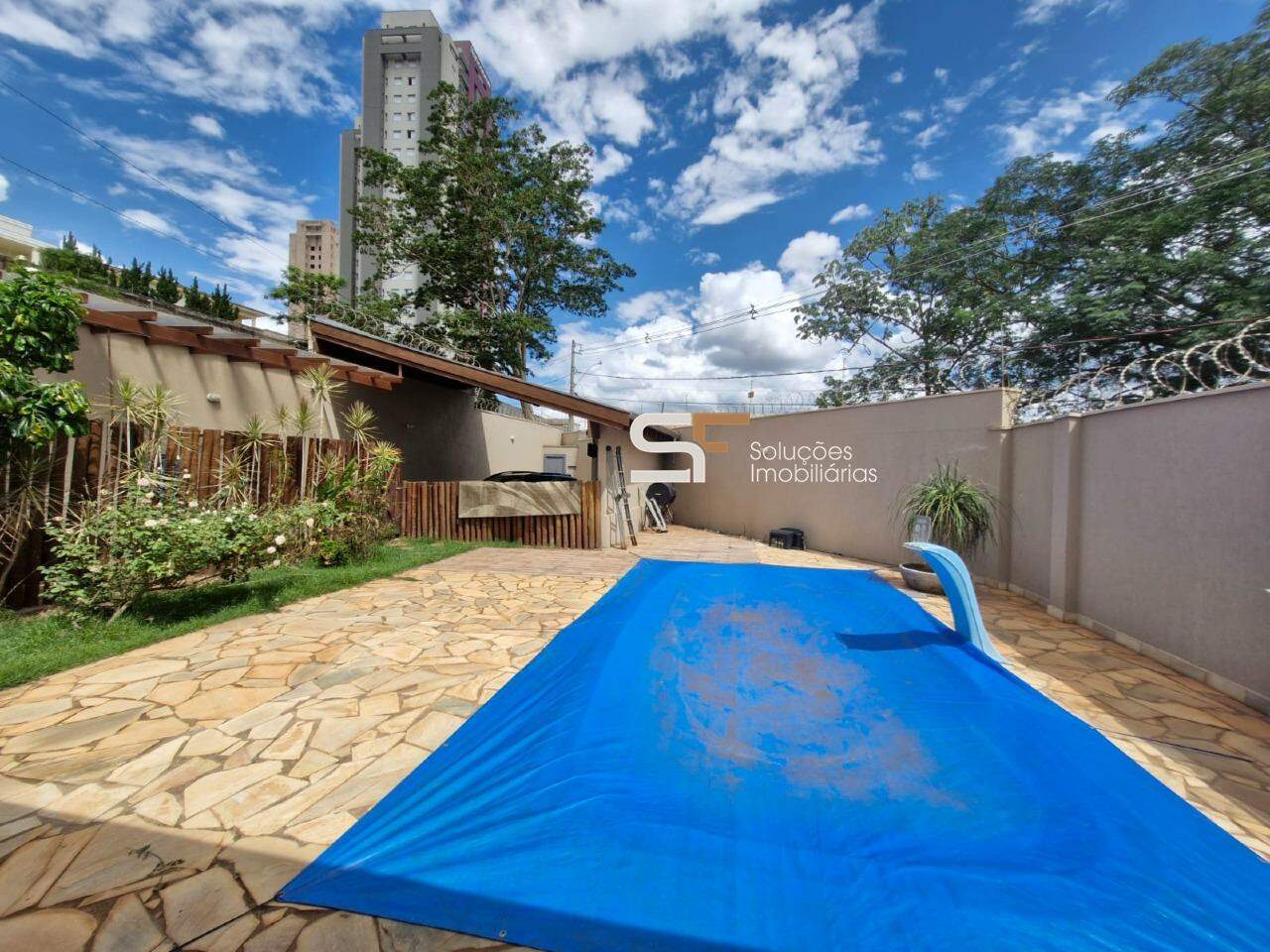 Casa à venda, 3 quartos, 3 suítes, 3 vagas, Jardim São Bento - Uberaba/MG - Casa em Jardim São Bento