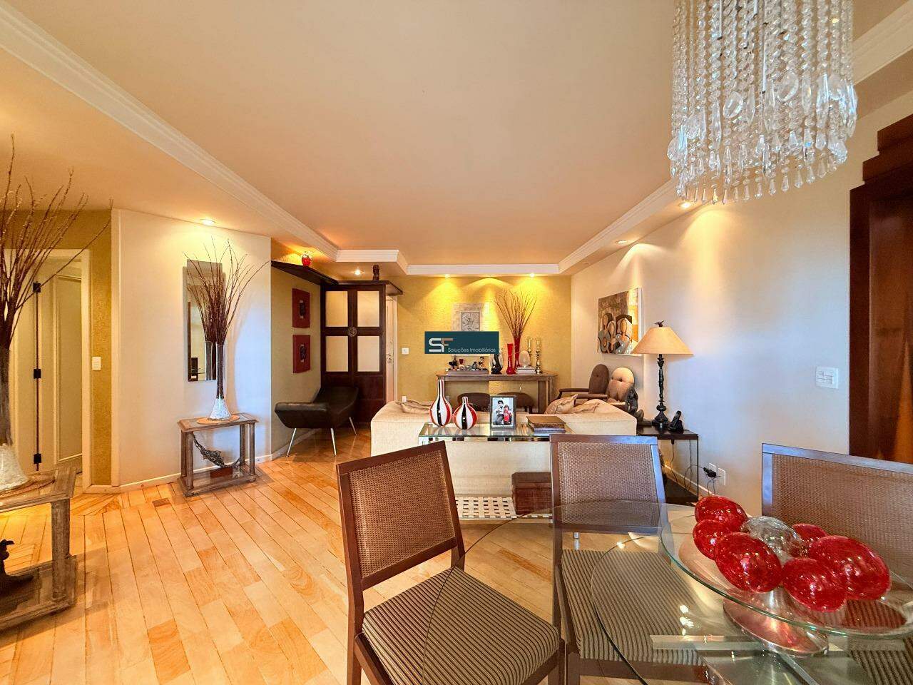 Apartamento Mercês 3 quartos - Apartamento em Mercês