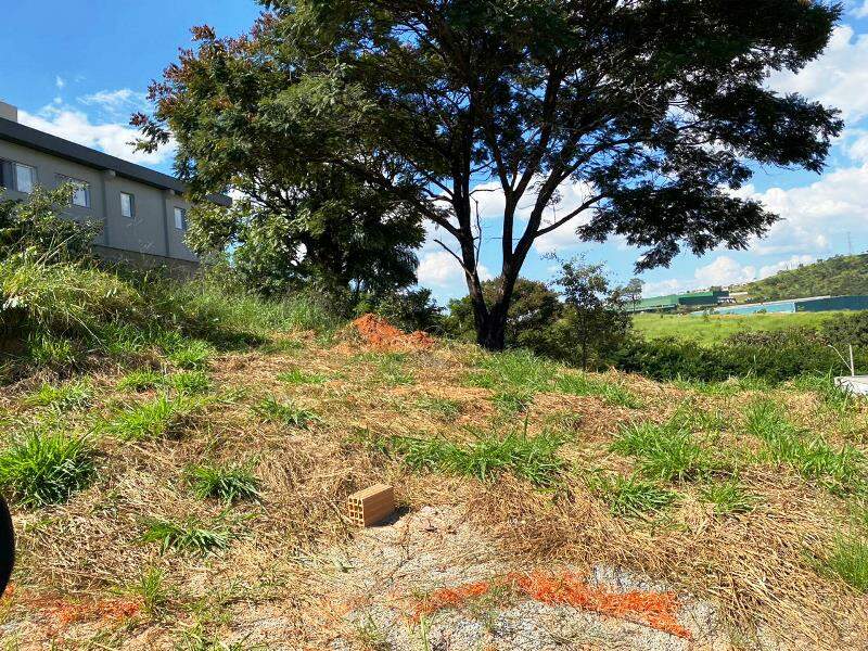 Lote em condomínio à venda no Condomínio Portal Do Sol: 