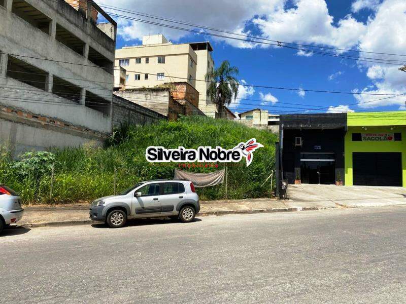 Terreno à venda no Europa: 