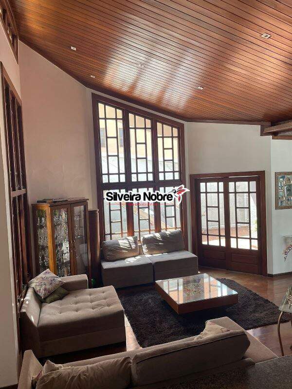 Casa à venda no Alto Dos Pinheiros: 