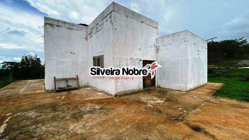 Casa à venda no Centro: 