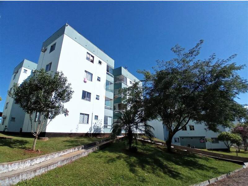 Apartamento para alugar com 3 dormitórios, 1 banheiro, 1 vaga de garagem e 88m² de área privativa no bairro Presidente Médici