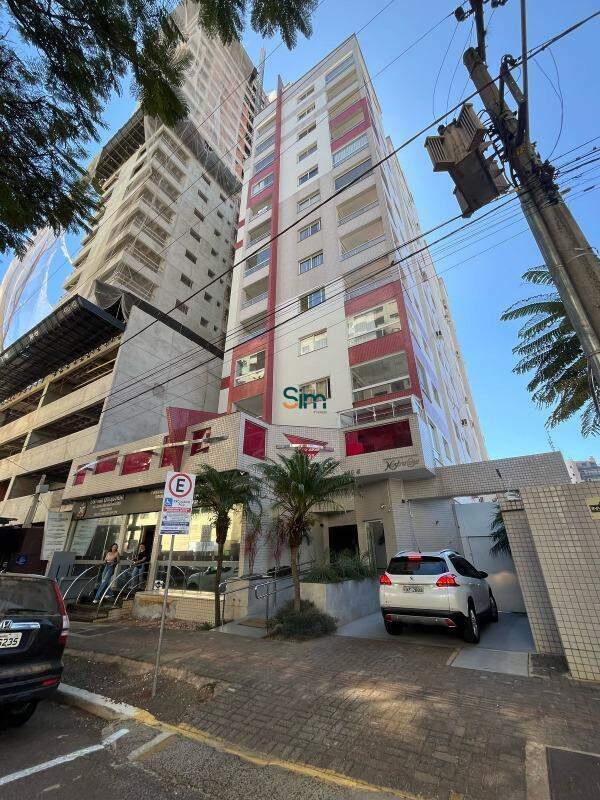 Apartamento para alugar com 2 dormitórios, 2 banheiros, 1 vaga de garagem e 95m² de área privativa no bairro Centro