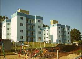 Apartamento para alugar com 2 dormitórios, 1 banheiro, 1 vaga de garagem e 60m² de área privativa no bairro Pinheirinho