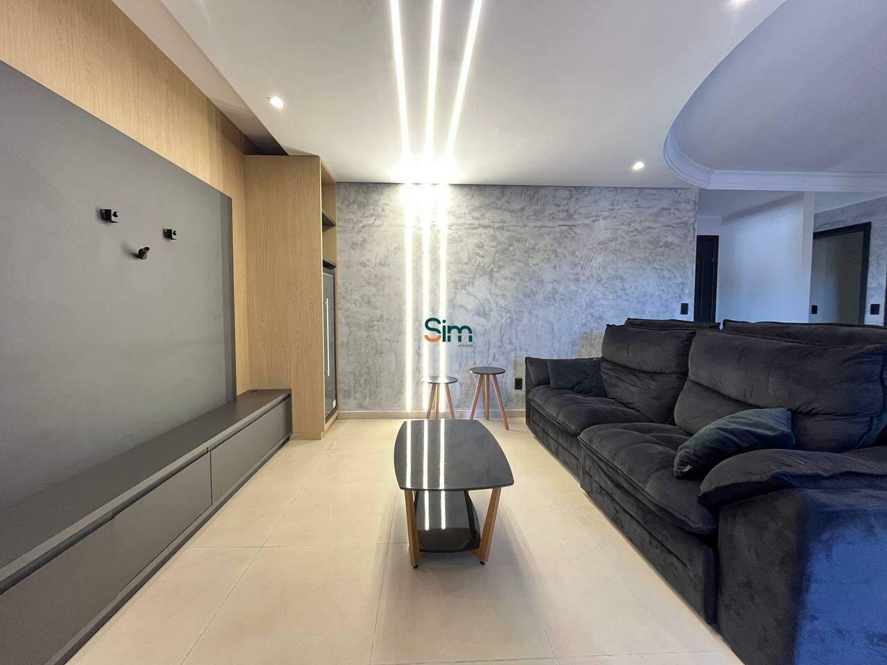 Apartamento para alugar com 2 dormitórios, 1 banheiro e 124m² de área privativa no bairro Líder
