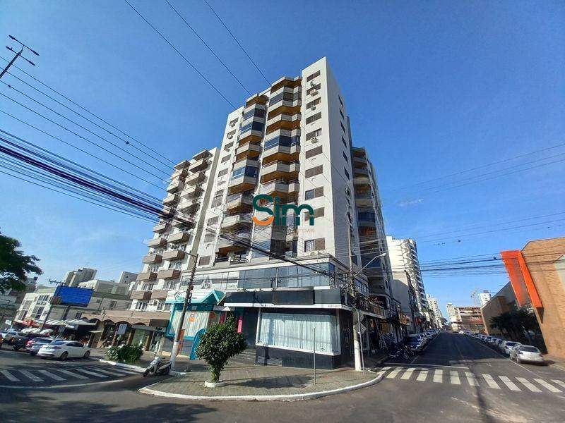 Apartamento para alugar com 2 dormitórios, 1 banheiro, 1 vaga de garagem e 90m² de área privativa no bairro Centro