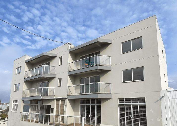 Apartamento para alugar com 3 dormitórios, 2 banheiros, 2 vagas de garagens e 100m² de área privativa no bairro Jardim América