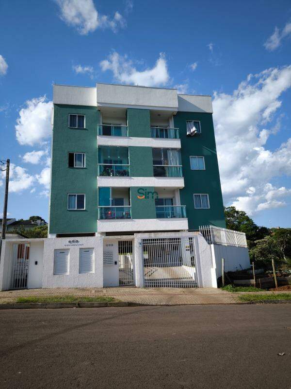 Apartamento à venda com 2 dormitórios, 1 banheiro, 1 vaga de garagem e 61m² de área privativa no bairro Universitário